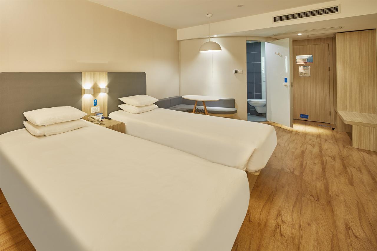 Hanting Hotel Zhuhai Gongbei Port Qinglv Nanlu Branch Zewnętrze zdjęcie