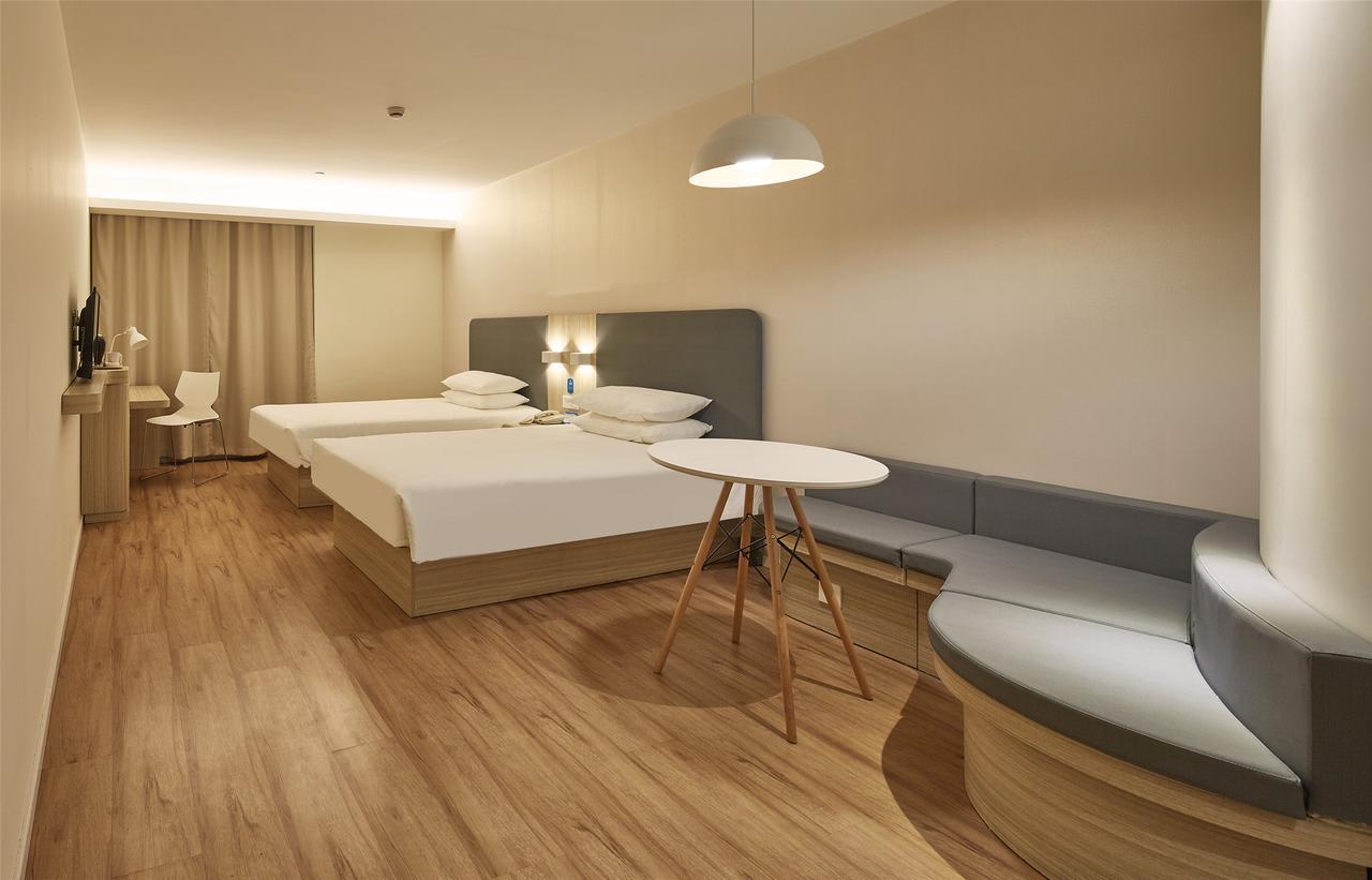 Hanting Hotel Zhuhai Gongbei Port Qinglv Nanlu Branch Zewnętrze zdjęcie